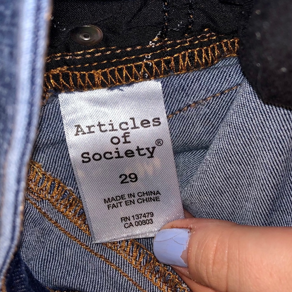 Jeans - Picture 4 of 4